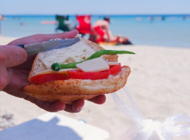 malta beach food