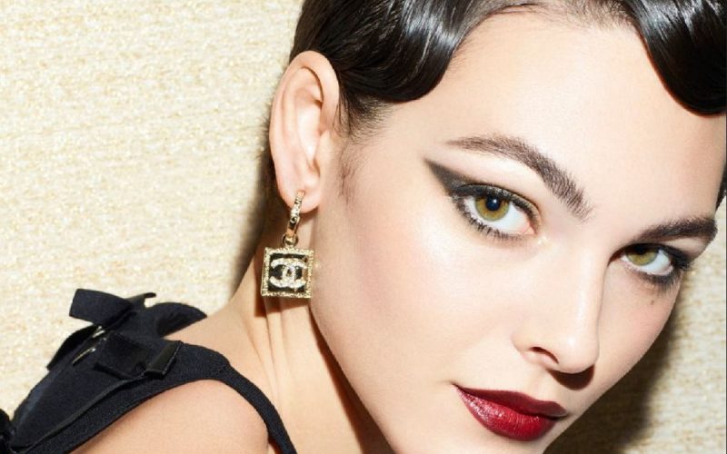 Chanel launches Holiday 2023 make-up collection - Times²