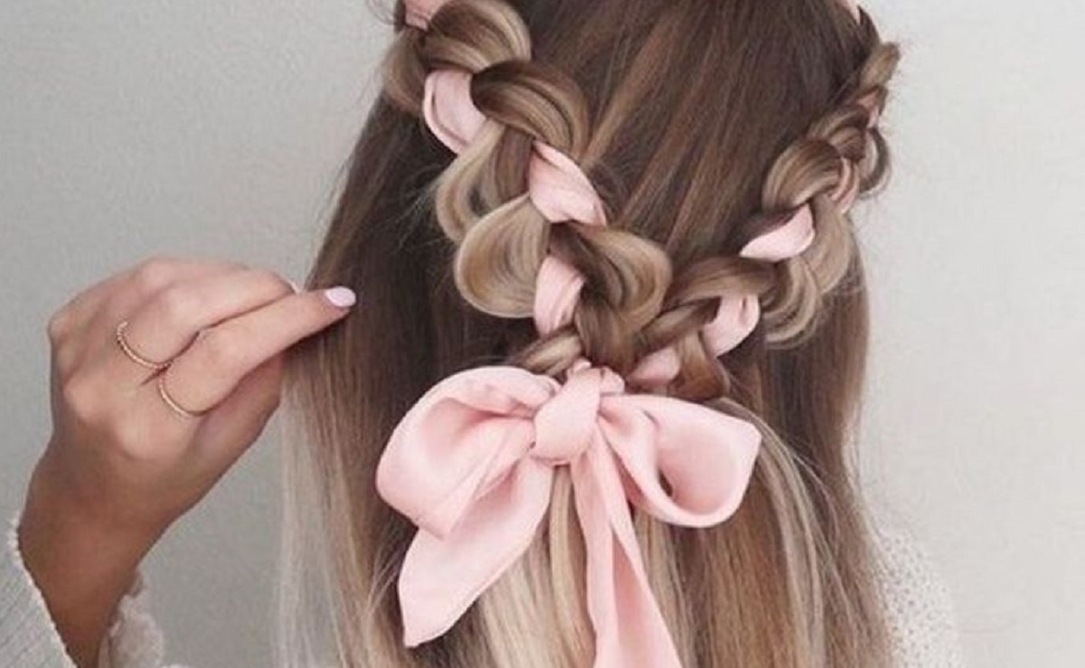 Cute ribbons coquette hairstyles