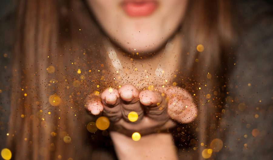 People are using glitter to supposedly catch cheating partners