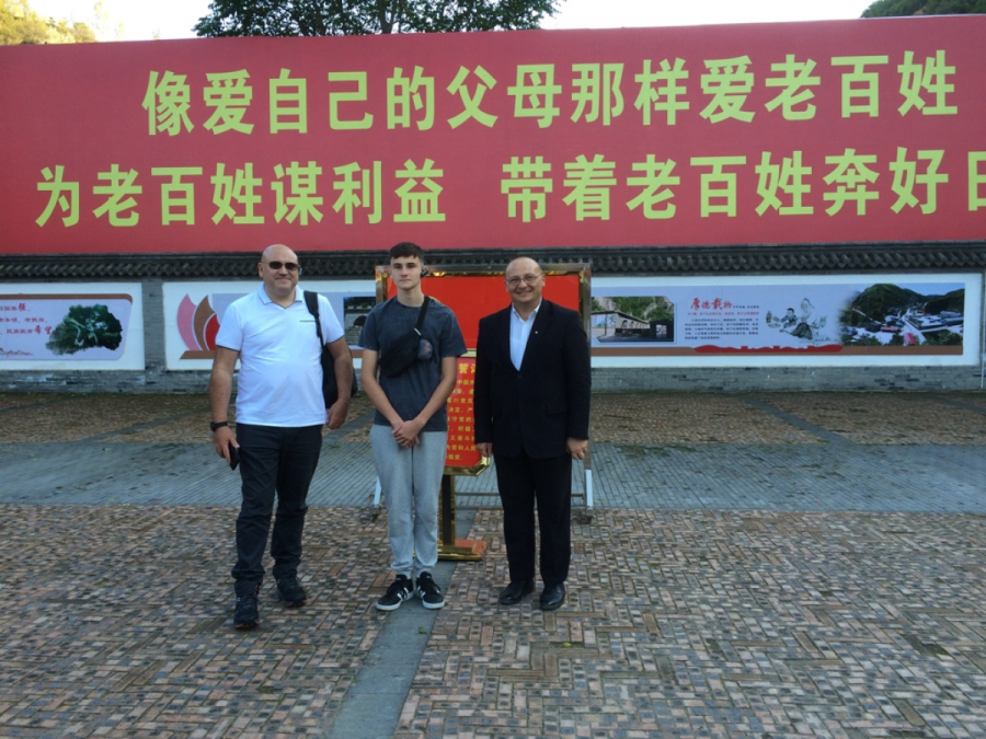 Teacher, student attend cultural programme and forum in China