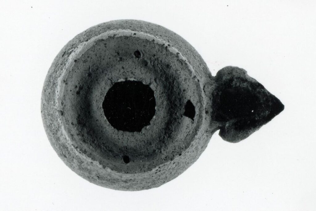 A Romano-Maltese oil lamp