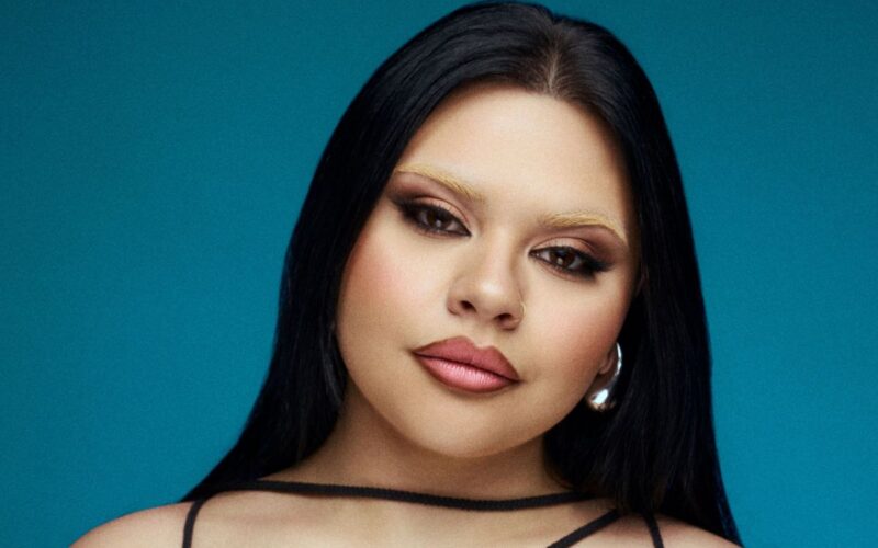 Head and shoulder shot of Miriana Conte