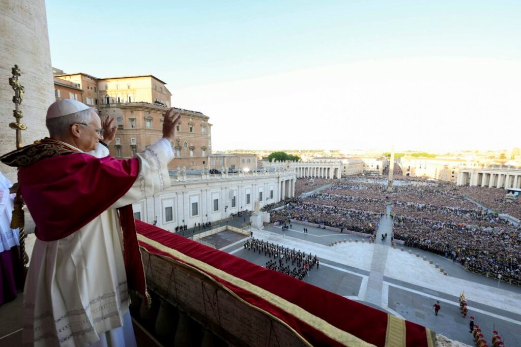 Pope Leo XiV on the balcony