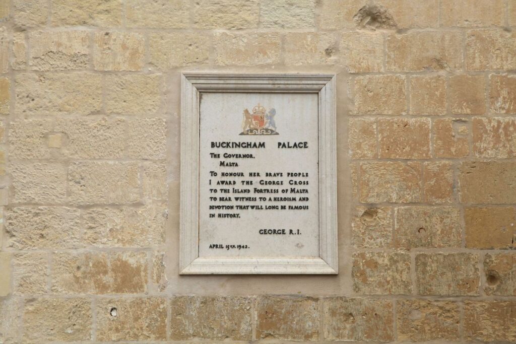 The George Cross on the Grandmaster's Palace in Valletta